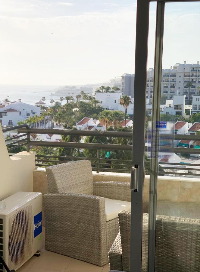 Sea View Studio Apartment in Santa Maria Adeje Esterno foto